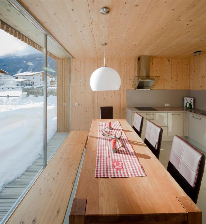Ferienhaus Alpin Neustift im Stubaital Ruang foto